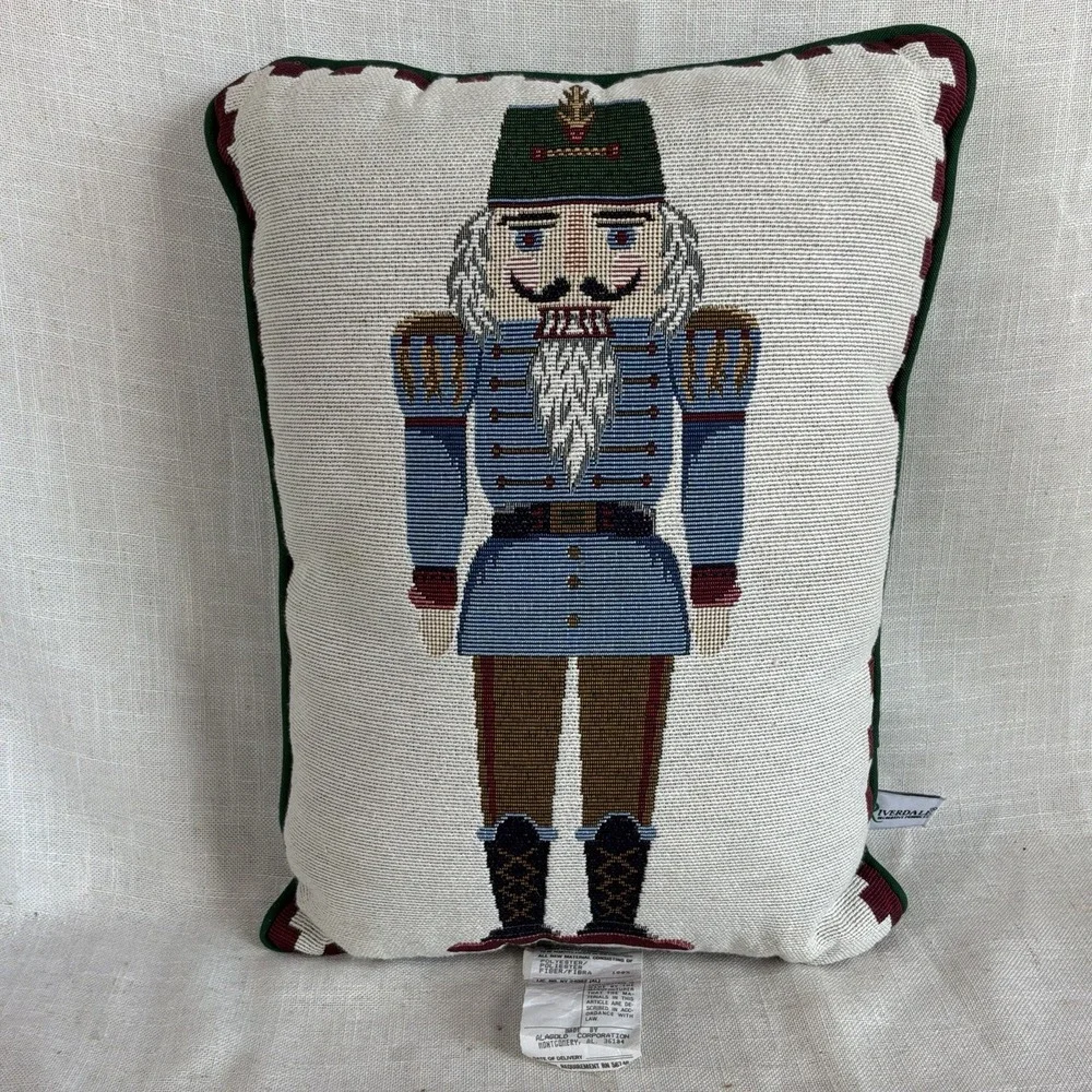 NOS‎ Riverdale Nutcracker Tapestry Pillow 17